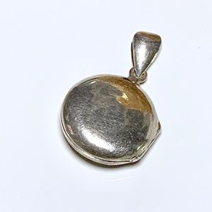 Jewelry - Antique Sterling Silver Locket/Pendant Jewelry - Antique Sterling Silver Locket/Pendant